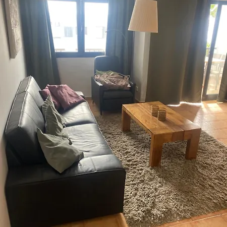 Ocean View Pocillos Daire *